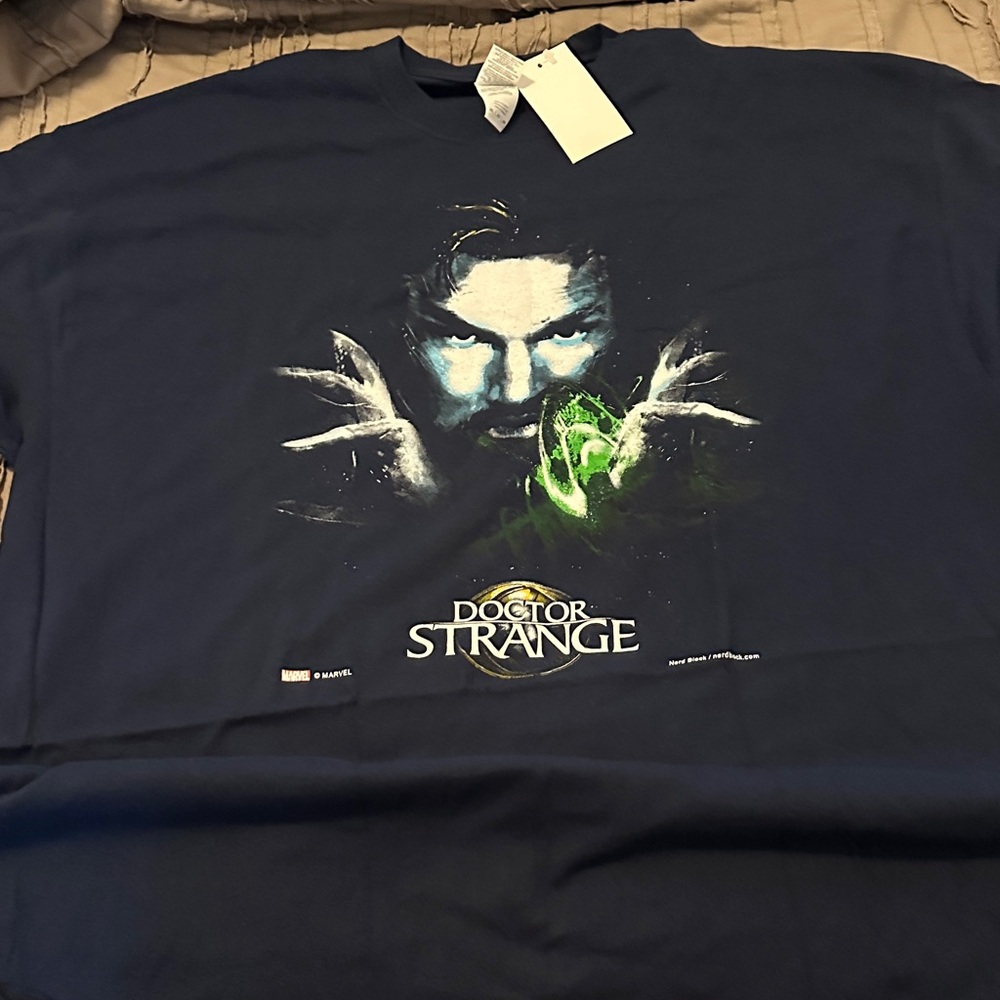 Gildan Doctor Strange Graphic Tee - Dark Blue